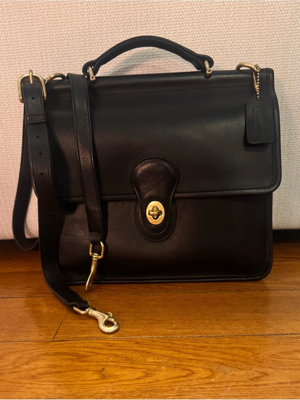 Vintage Coach Willis Crossbody Bag Black 9927 USA made